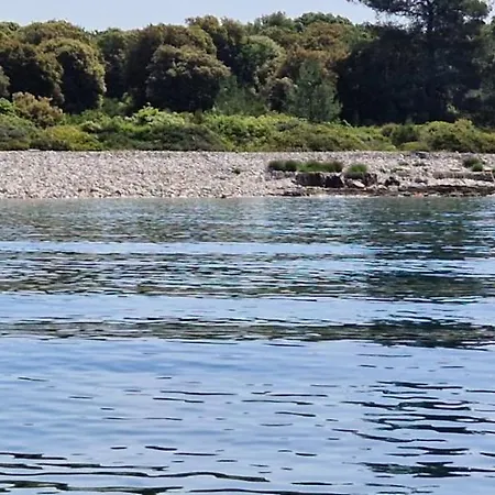 Vuceric Апартаменты Перой