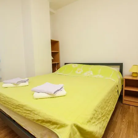 Apartment Vuceric Peroj